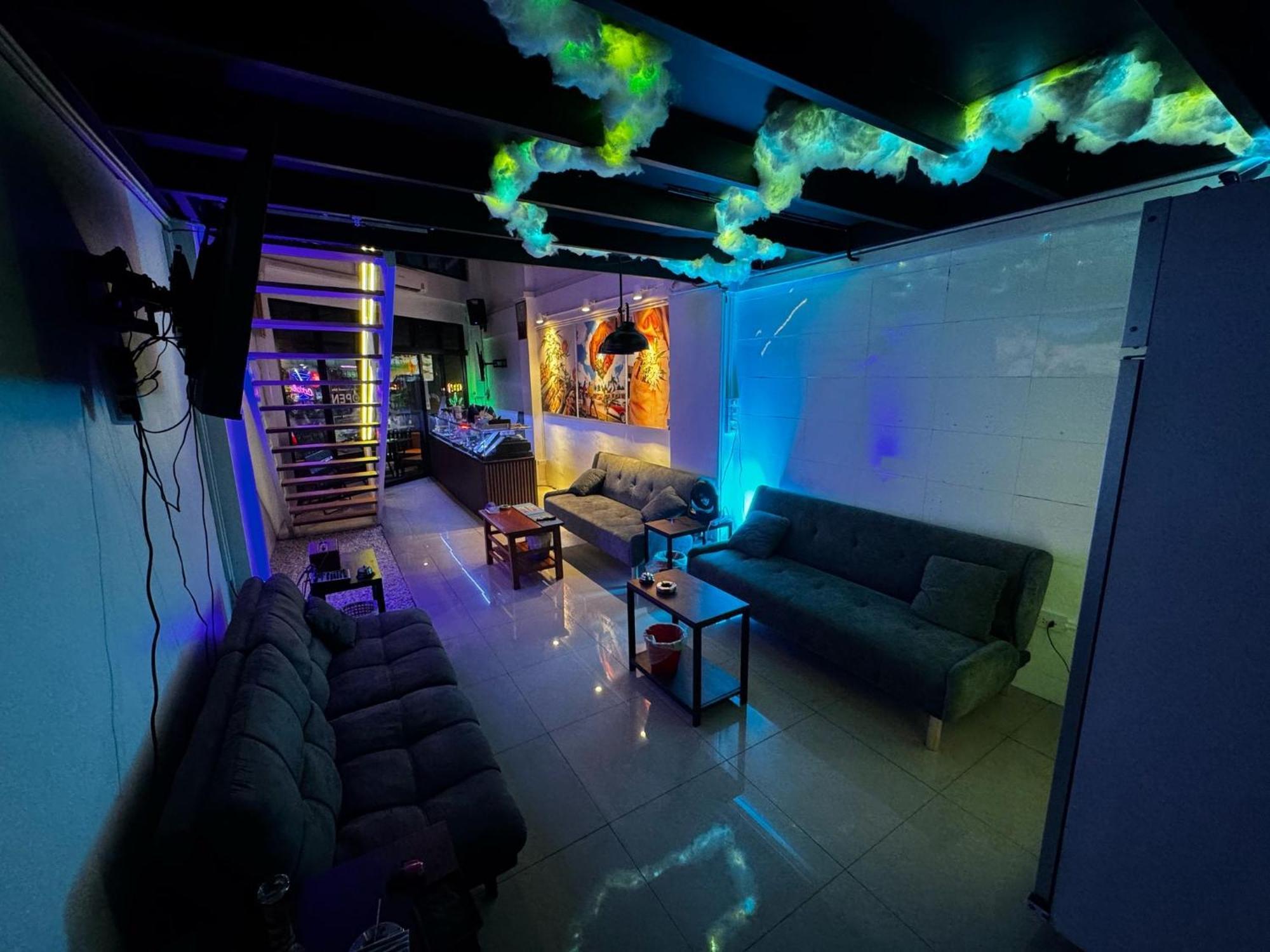 W33d Gallery Maison d'hôtes Pattaya